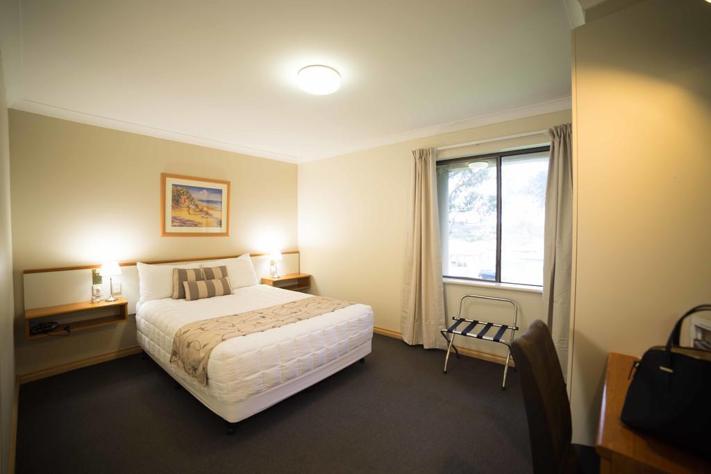 Silver Sands Resort Mandurah Exterior photo